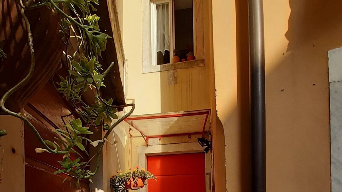 Carrara Apartment | In the heart of the city of Marble
