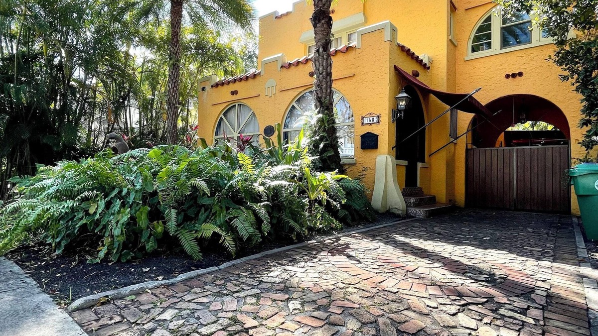Buena Vista House | In the heart of the Miami Design District