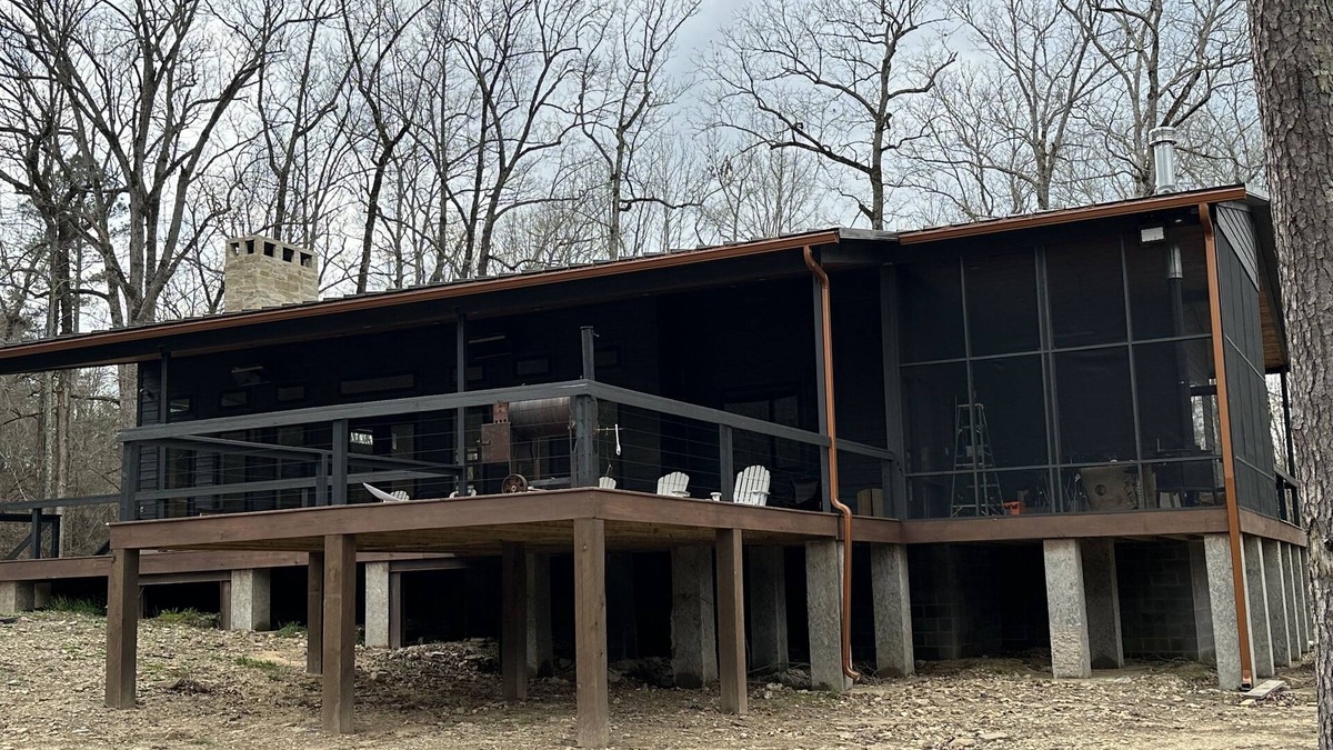 Athens Cabin | In the heart of the Solar Eclipse, Brand New 2024, Riverside Privacy in Nature.