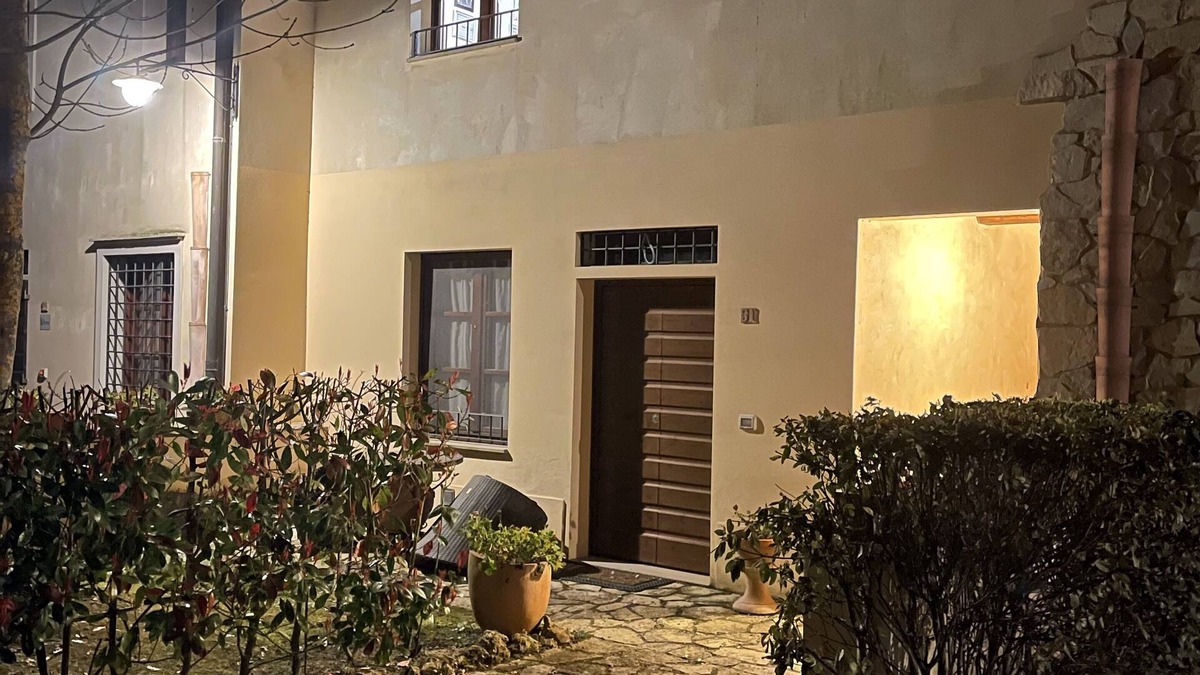 Montaione Resort | In the heart of Tuscany, beautiful garden with swimming pool, Casa di Ele awaits you