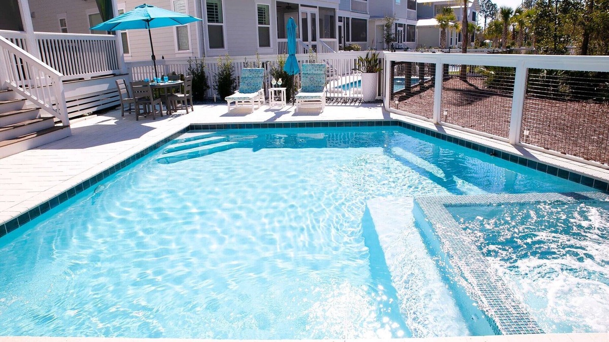 Watercolor House | In the Key of the Sea! Private Saltwater Pool & Hot Tub | Free 6 Bikes + 6-Seater Golf Cart Included | $250 Off 7-Night June Bookings!