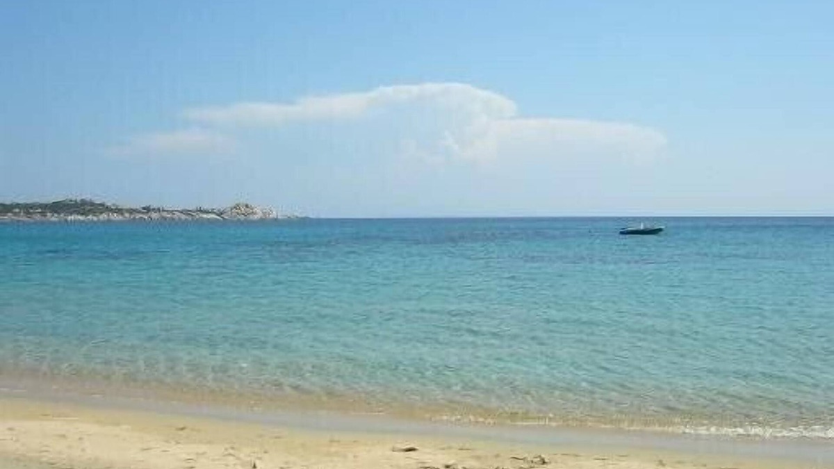 Sartene House | In the Tradicettu bay, 2,296 feet away from the beach, paradise site, quiet