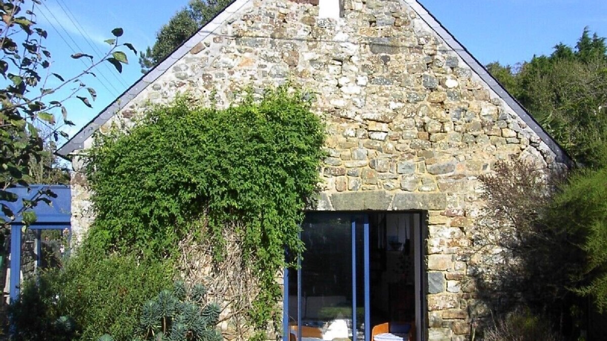 Crozon House | In the village Trébéron, Crozon peninsula,