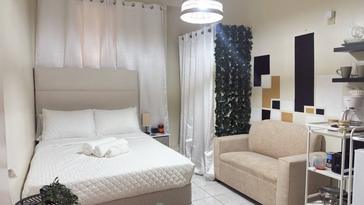 Yauco Pueblo Apartment | In town Studio Apartment/In historical area Pets-Friendly