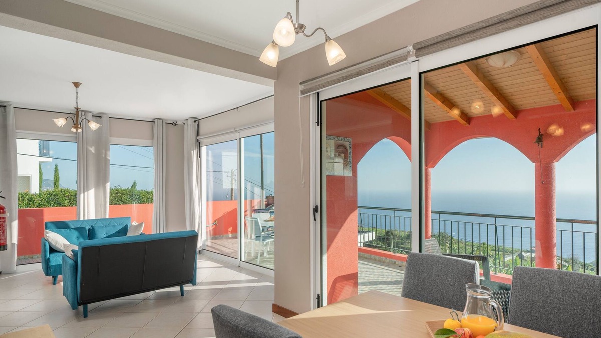 Canhas Villa | In tranquil countryside, great seaview, Vista Mar