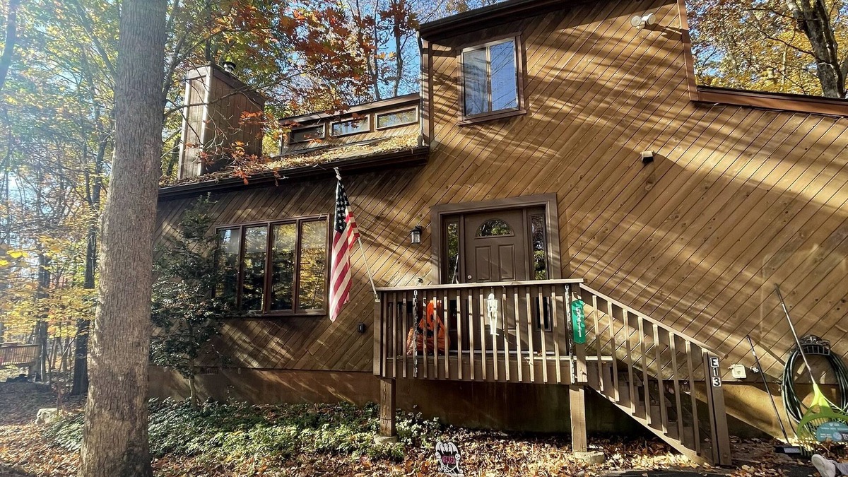East Stroudsburg House | Inactive House