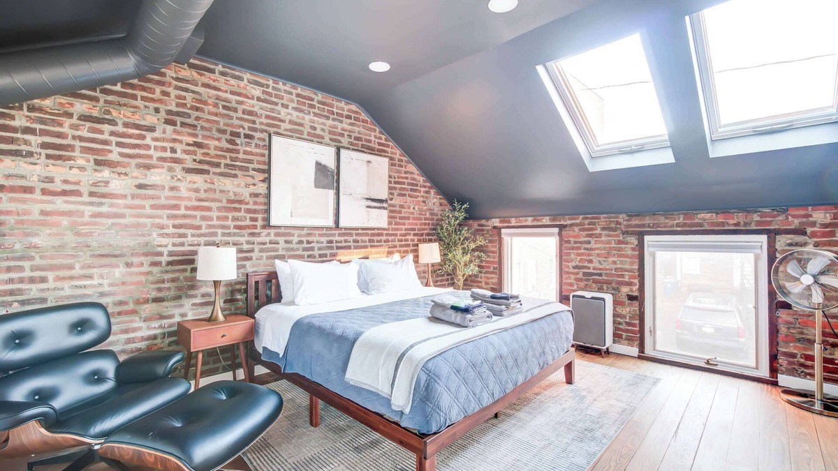 Old Town Alexandria House | INAUGURATION | TWO FREE Parking! Walk to Metro