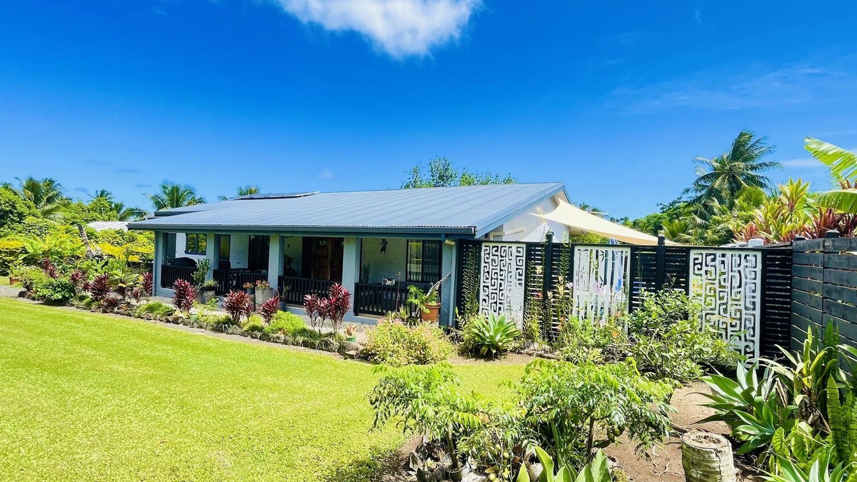 Arorangi House | Inave Oasis Villa ‘ Your home away from Home’