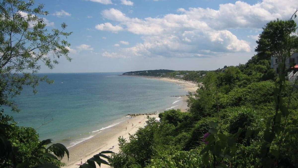 Manomet House | Incomparable Breathtaking Oceanfront 'House by the Sea' 5 bdrms + 3 bathrooms