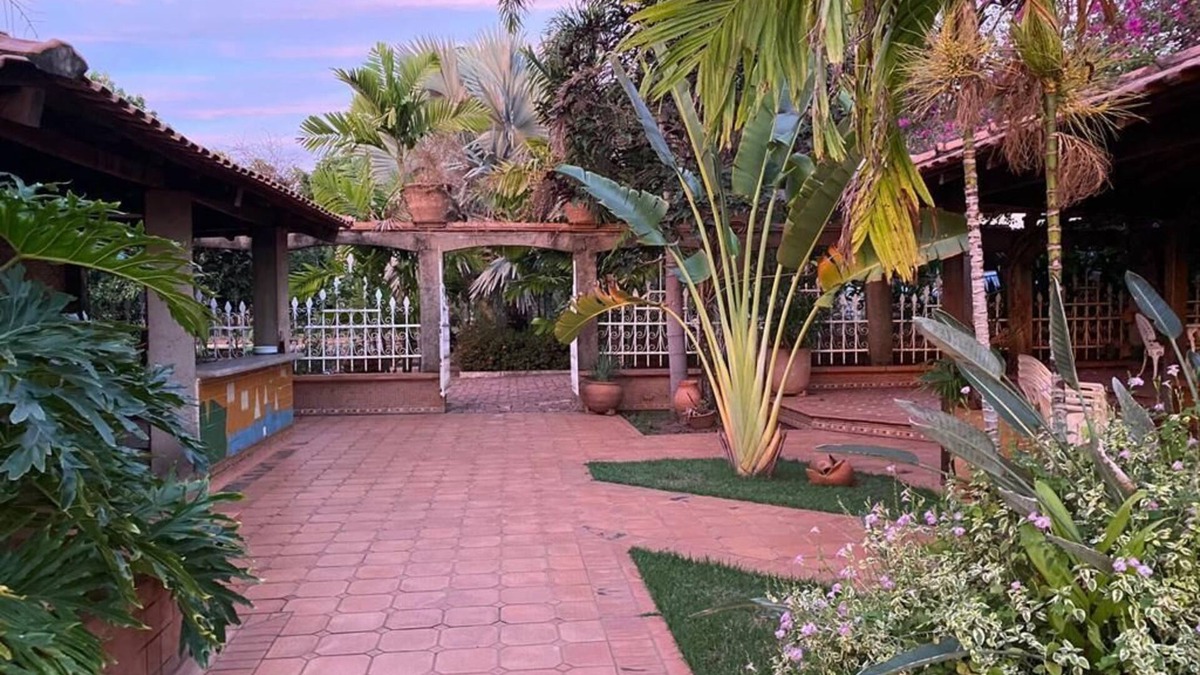 Rio Verde de Mato Grosso Villa | Incrível Casa Cercada de Natureza!