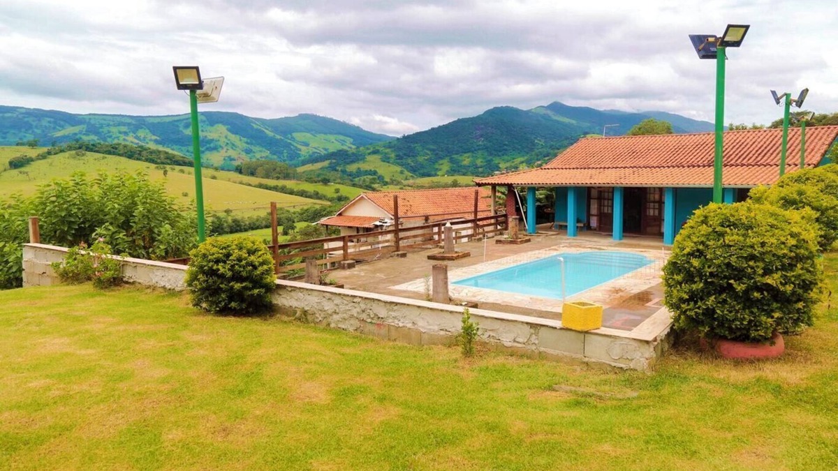 Extrema House | Incrível chácara com pisc e churrasq em Extrema/MG