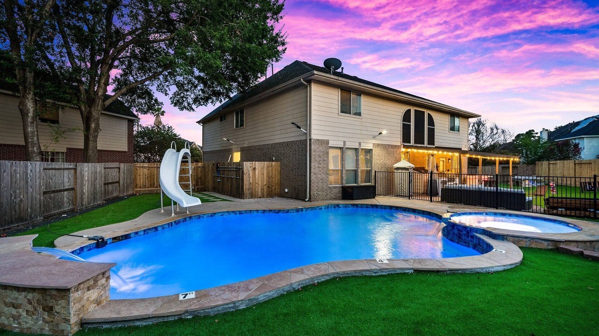 Spring House | Incredible home, has it all & close to everything.
