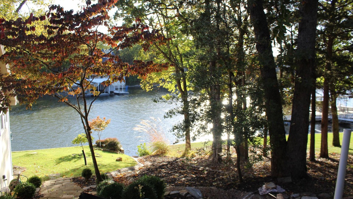 Lake of the Ozarks House | Incredible House in TanTarA Estates - Sleeps 10
