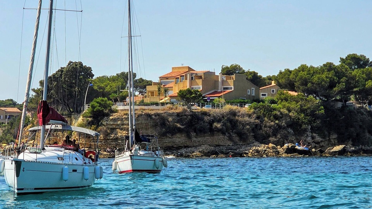 Sausset-les-Pins House | Incredible sea view! Facing the calanques 🌊
