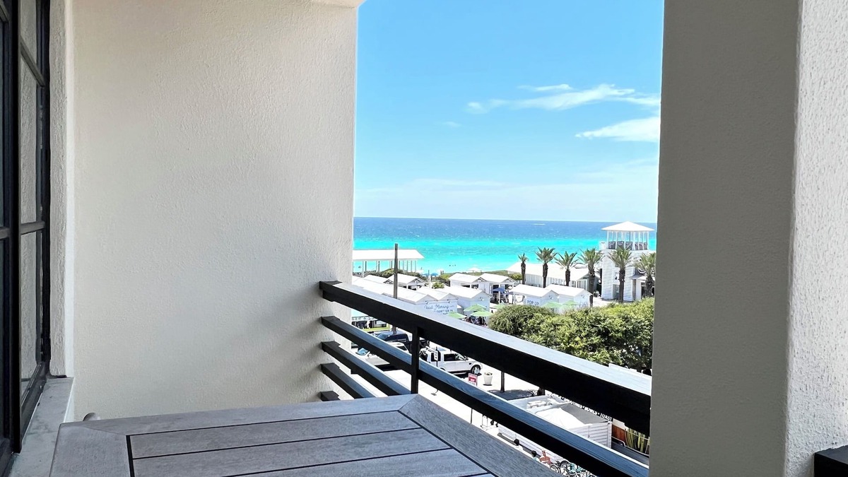 Seaside Condo | Incredible Gulf & Sunset Views From Balcony in Seaside + 2 Adult Bikes!