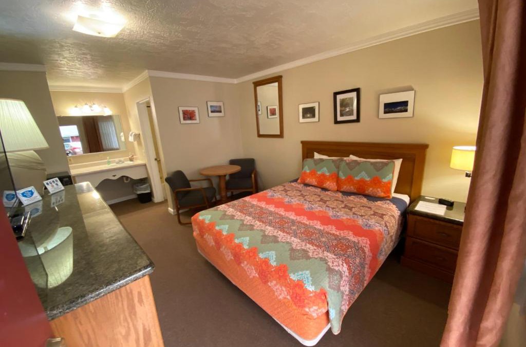 Independence Hotel | Independence Courthouse Motel