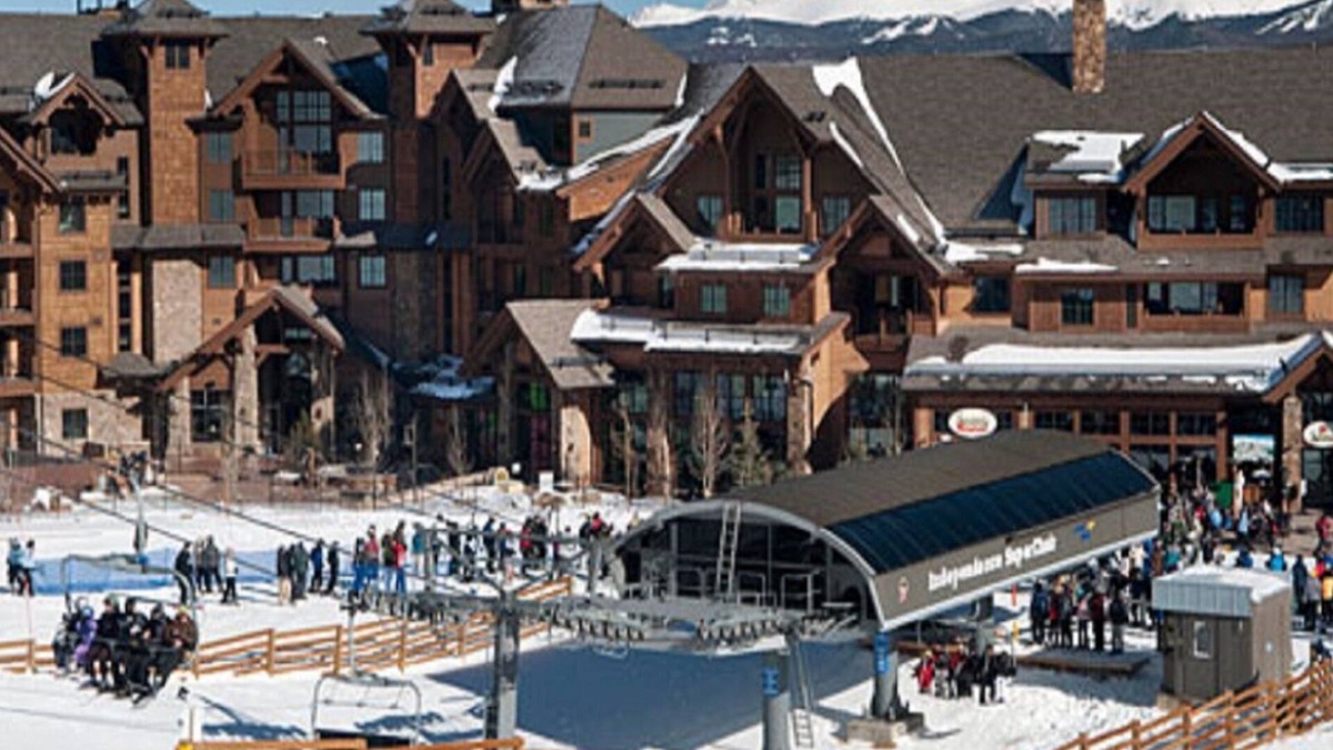 Breckenridge Resort | Independence SuperChair in its Backyard! Master Unit