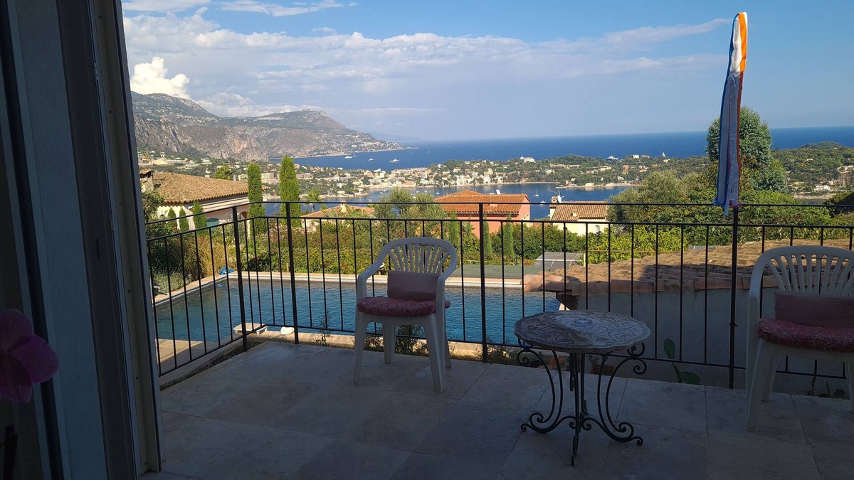 Mont Boron House | independent accommodation with exceptional sea view
