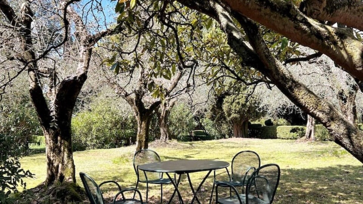 Bardolino Cottage | Independent cottage in historical garden