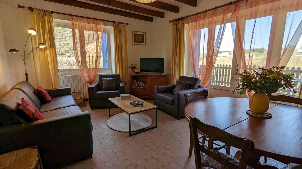 Cellefrouin Cottage | Independent house in nature with enclosed garden