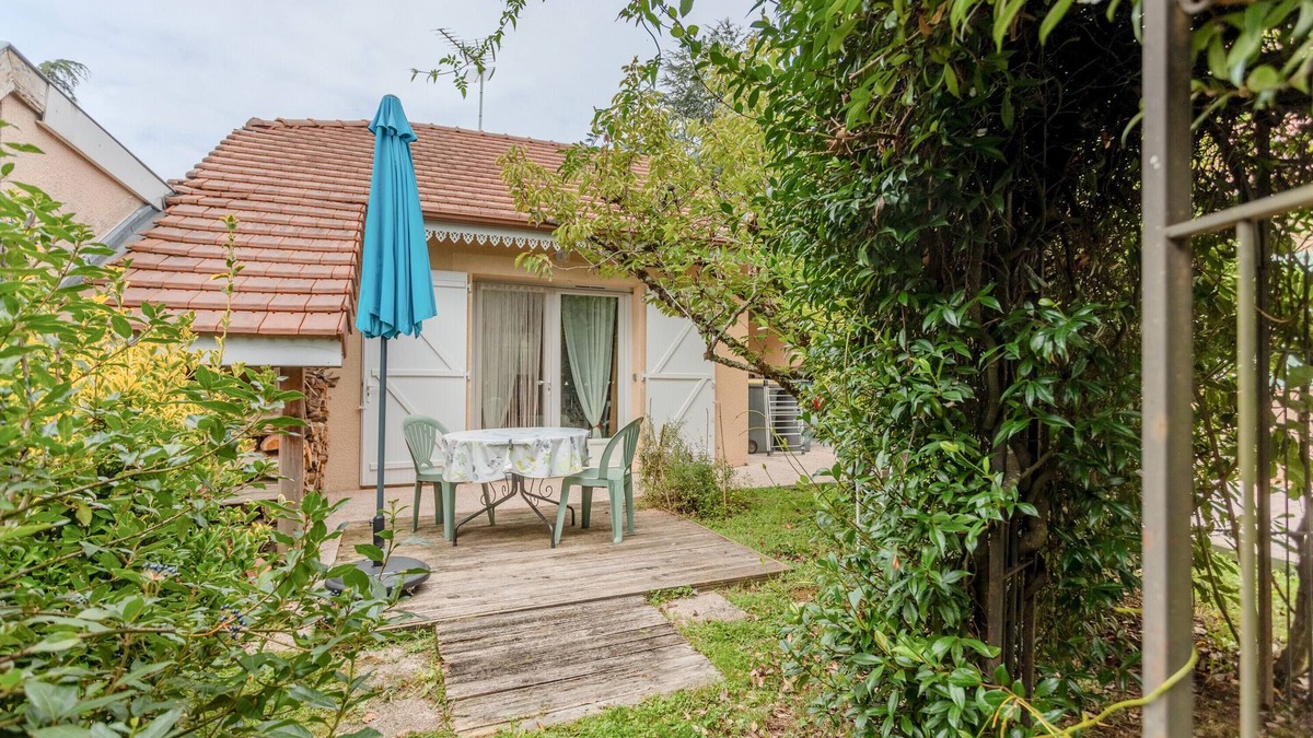 Lescar Apartment | Independent Studio Le Pesquit