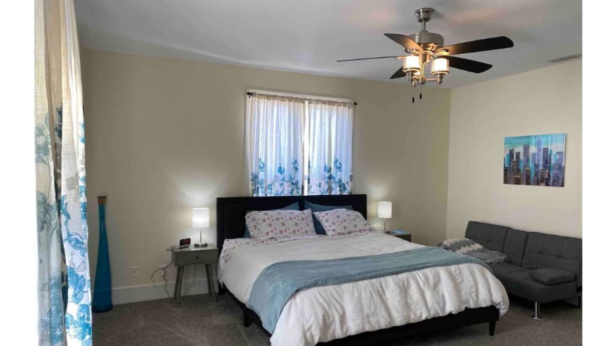 Thorntown Apartment | Indianapolis or Purdue University Stay