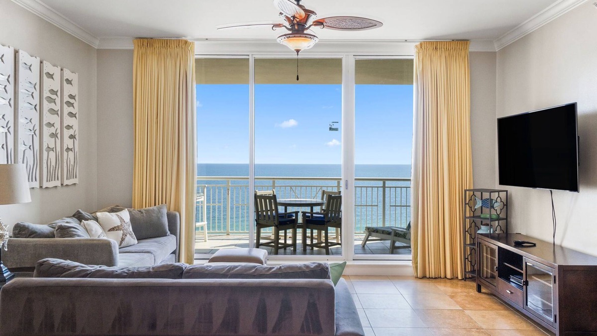 Ono Island Condo | Indigo East 1003 | Beachfront 2BR w/Resort Amenities + Stunning Gulf Views