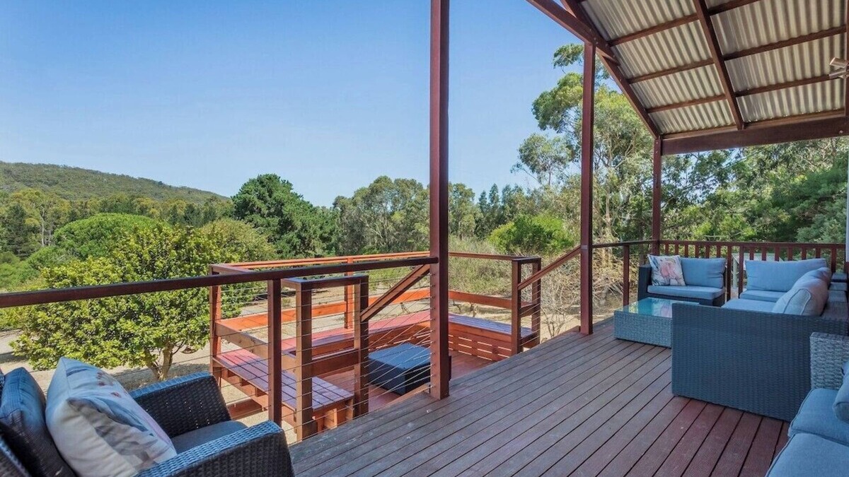 Lowlands House | Indlovu Intaba Farm Stay