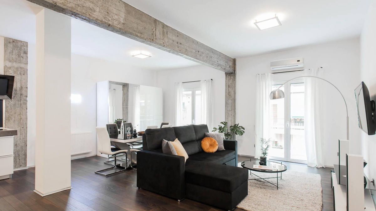 Ampelokipoi Apartment | Industrial 1BR Apartment in Ampelokipoi Area