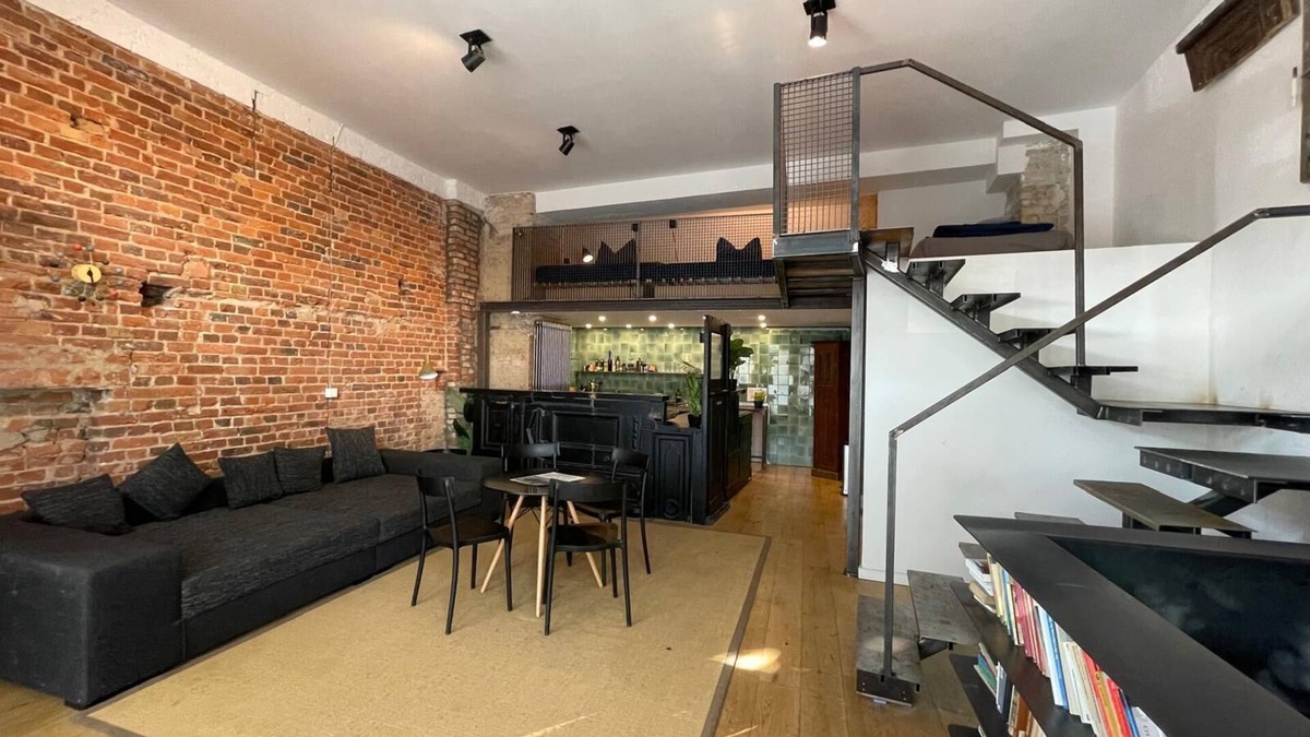 Friedrichshain-Kreuzberg Apartment | Industrial Design Studio Kreuzberg