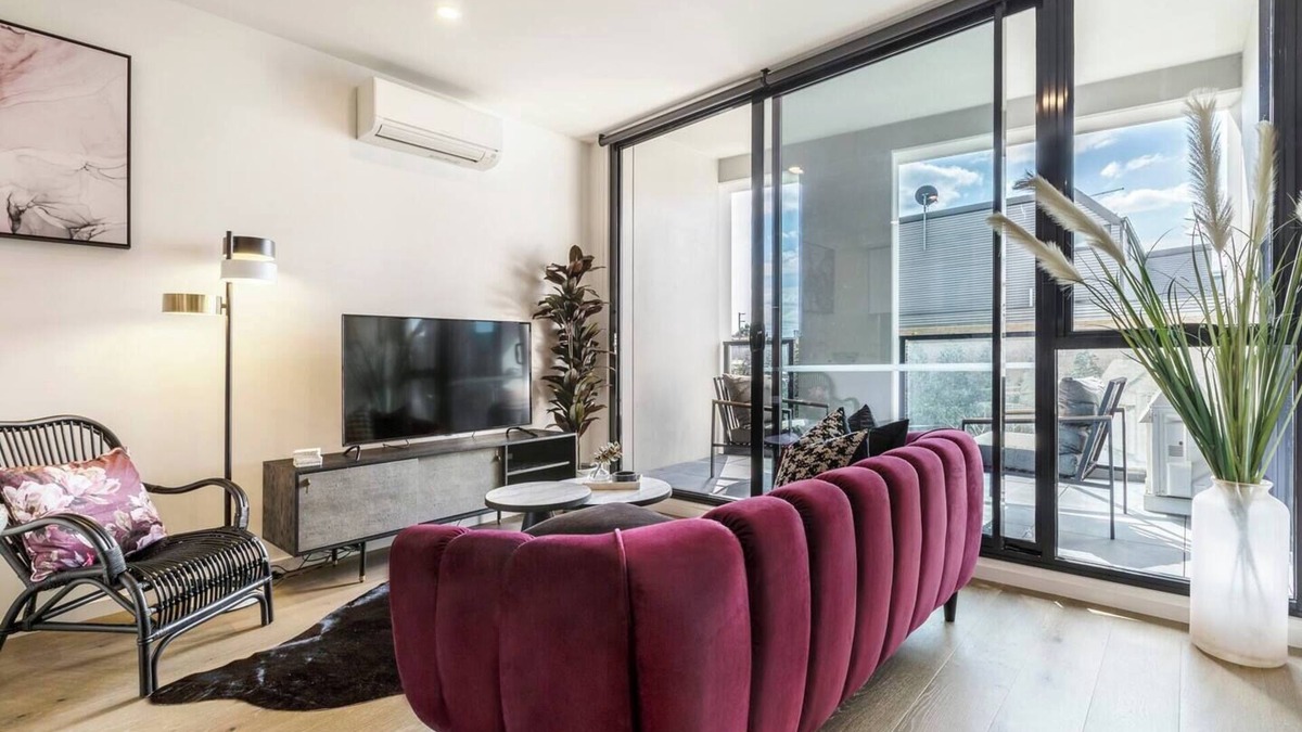 Richmond Apartment | Industrial Glam Apt in Melbourne's Coolest Suburb