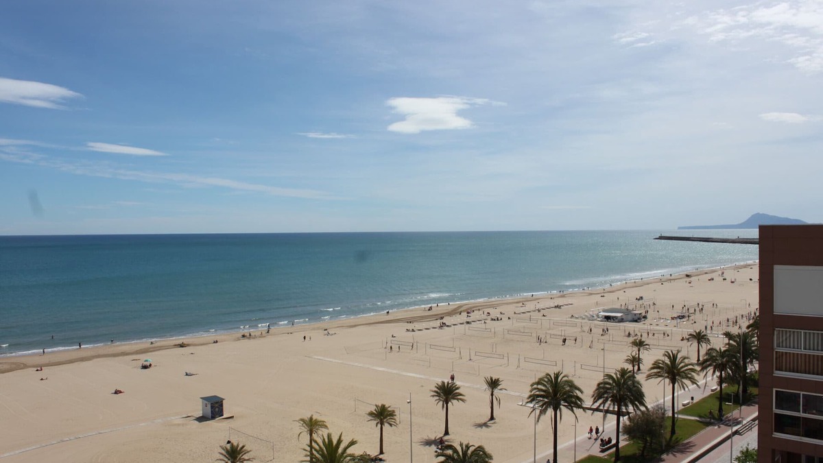 Grau i Platja Apartment | Infante E5-9º Solo Familias!