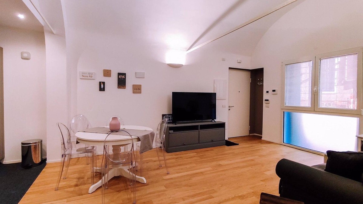 L'antico Ghetto Ebraico Apartment | Inferno 6 - Elegante Appartamento Alle due Torri