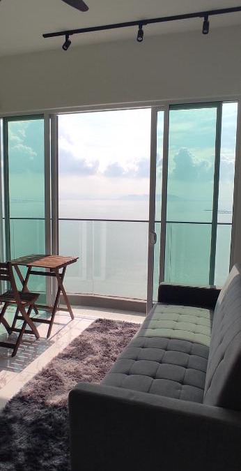 Kampung Sungai Nibong House | Infinite Seaview with Penang Bridge Suite with Sunrise up to 11 person