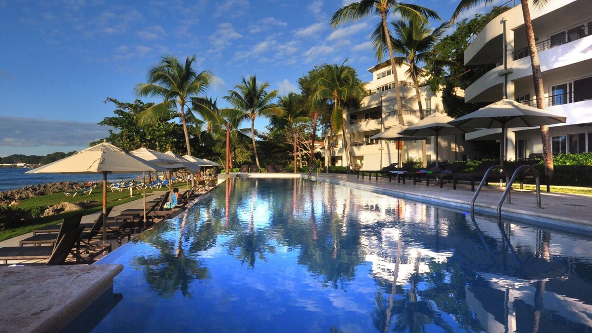 El Batey Hotel | Infiniti Blu Luxury Hotel