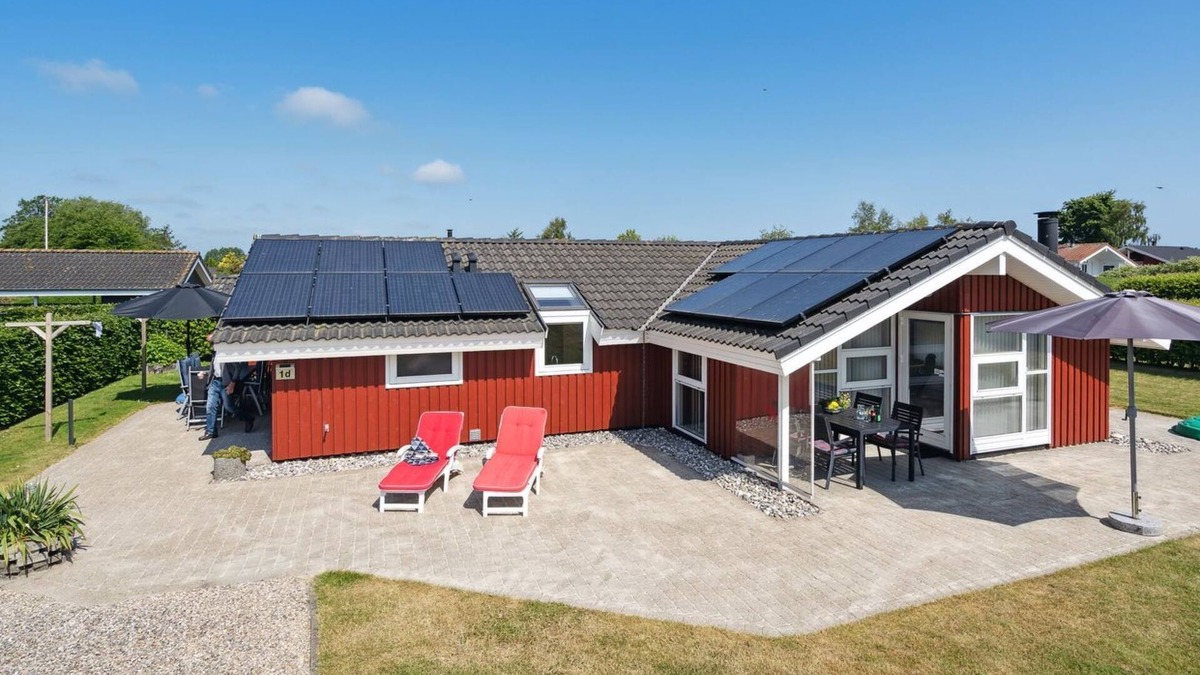 Flovt Strand House | "Inge" - 300m from the sea by Interhome