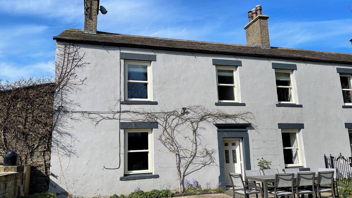 Hawes Cottage | INGS HOUSE, pet friendly, character holiday cottage in Hawes