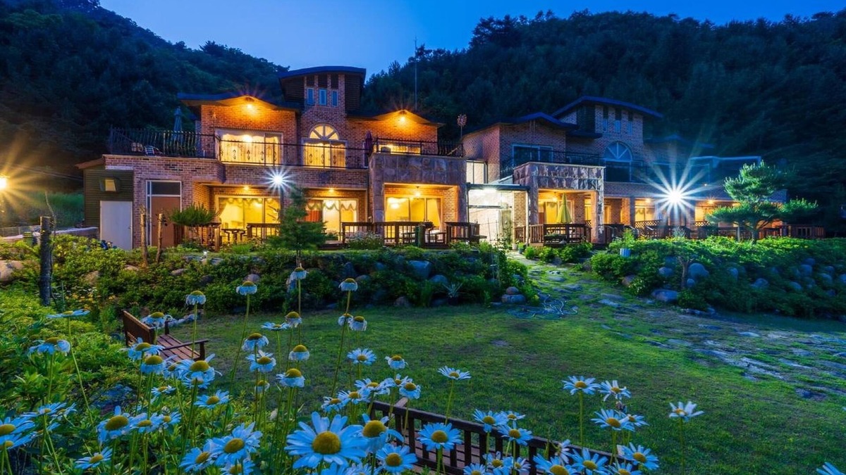 Inje House | Inje Leenchung Pension