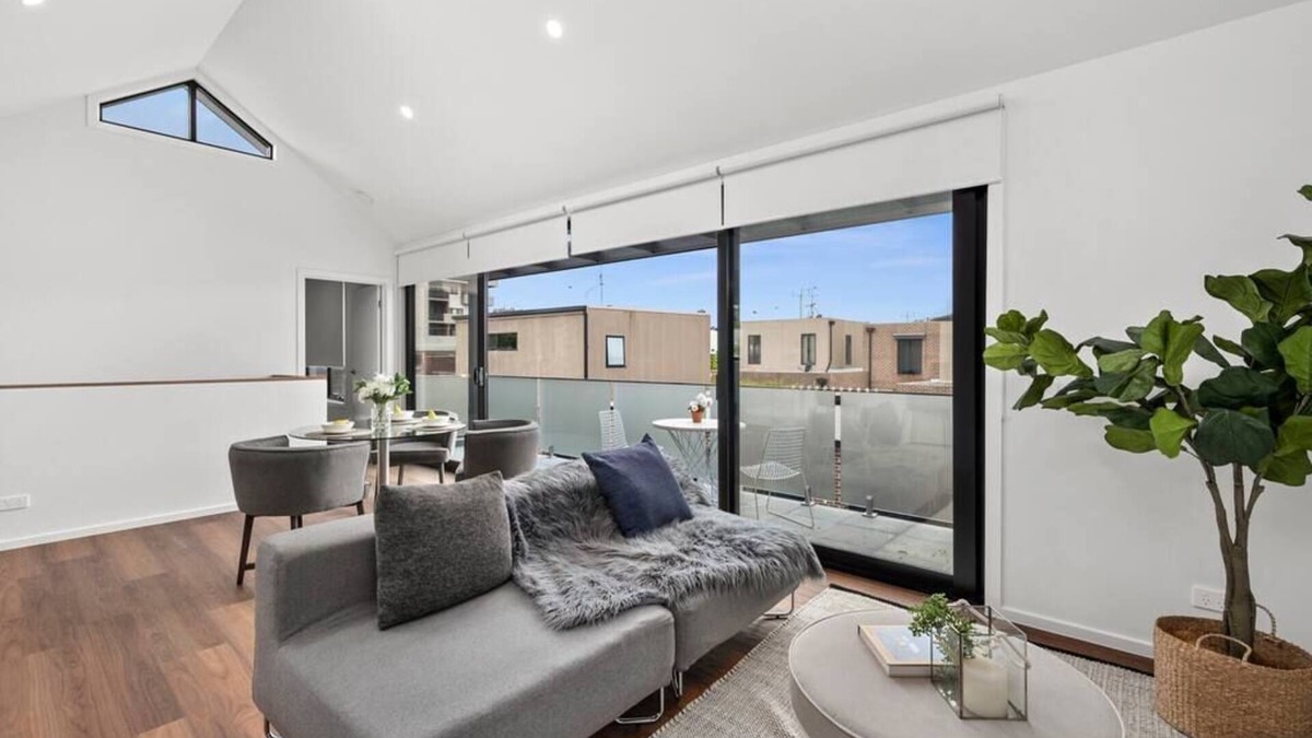 Geelong House | Inner City Convenience