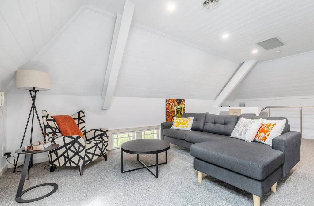 Prahran Apartment | Inner City Living in a Modern Slice of History