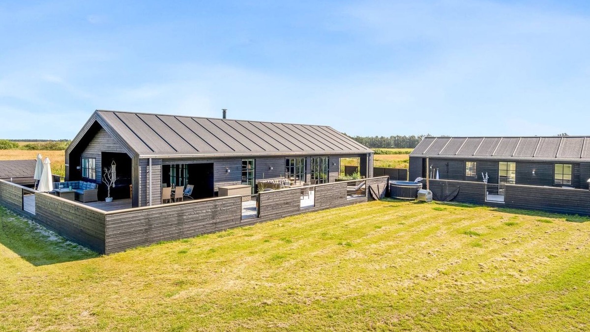 Grønhøj House | "Inola" - 1km from the sea by Interhome