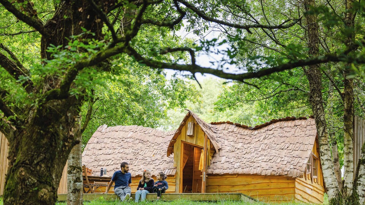 Saint-Nicolas des Eaux Cabin | Insolite - Cabane Enchantée Face à la Rivière