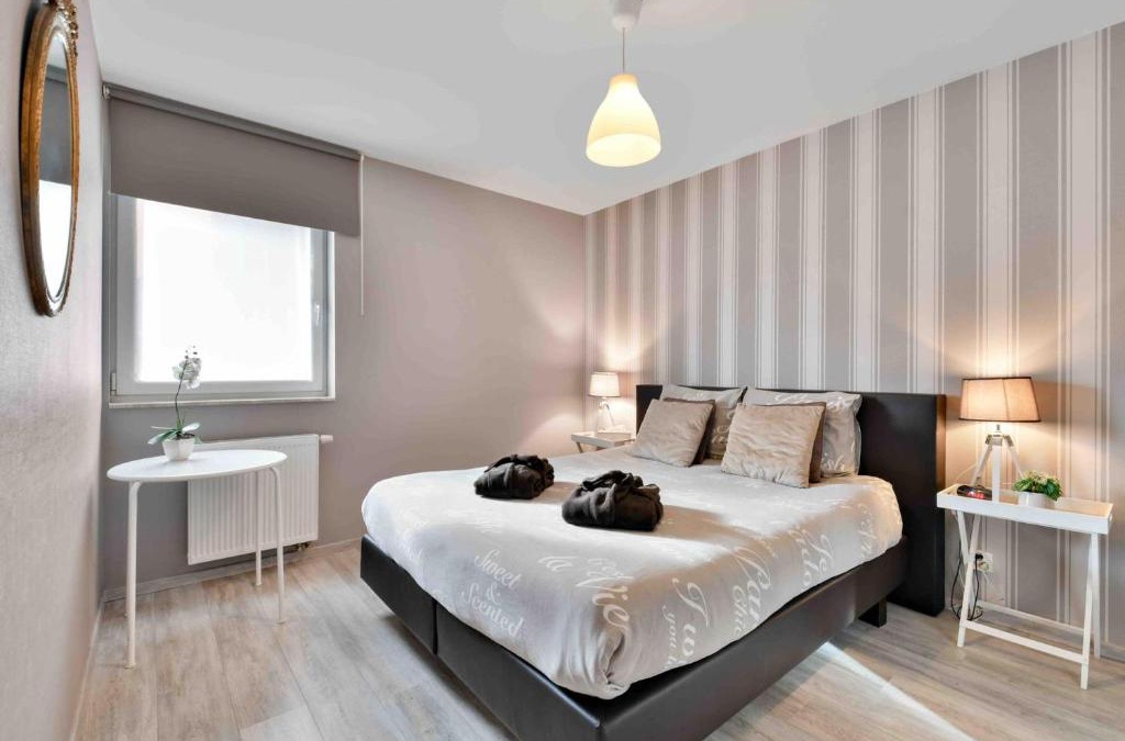 Ieper Apartment | Interbellum