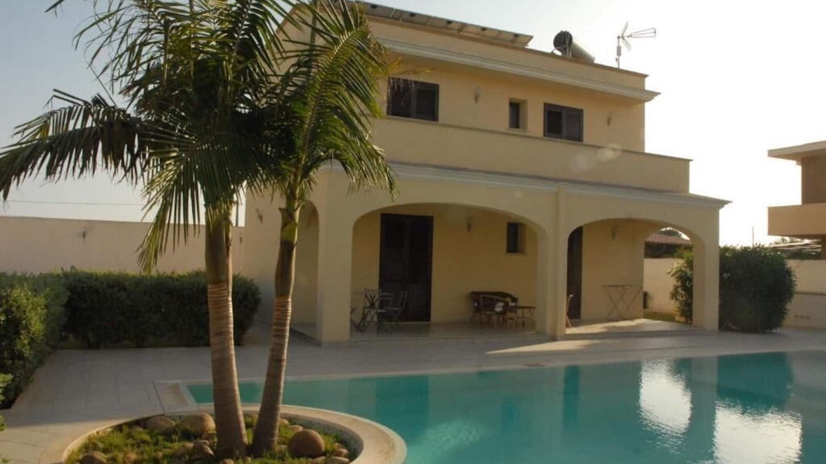 Mazara del Vallo Condo | Intero Residence in esclusiva con piscina privata vicino la spiaggiadiTonnarella