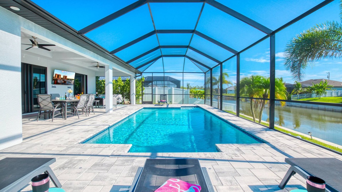Trafalgar Villa | Intervilla Florida - Villa The Barefoot Oasis