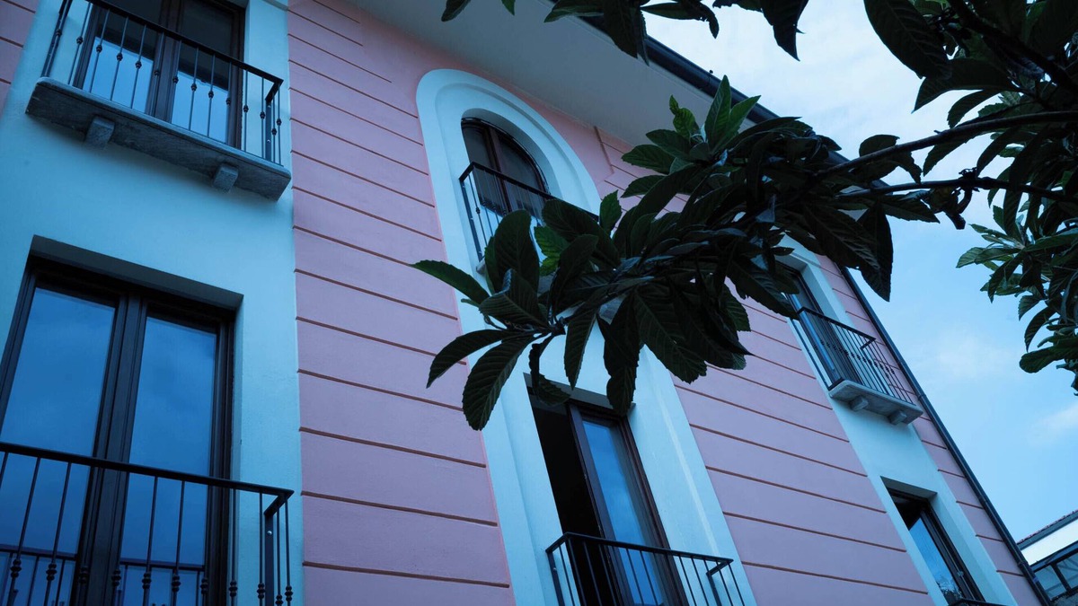 Stadera Condo | Intimacy of a private apartment but hotel-like amenities