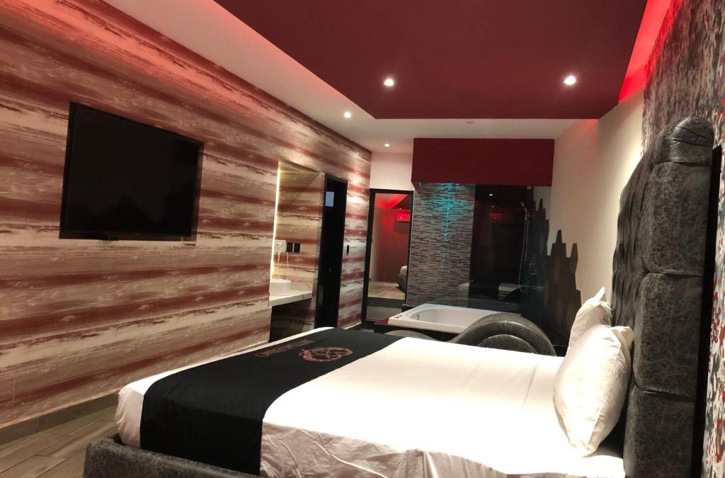 Old Town Hotel | Intimisimo Suites Autohotel Centro Only Adult