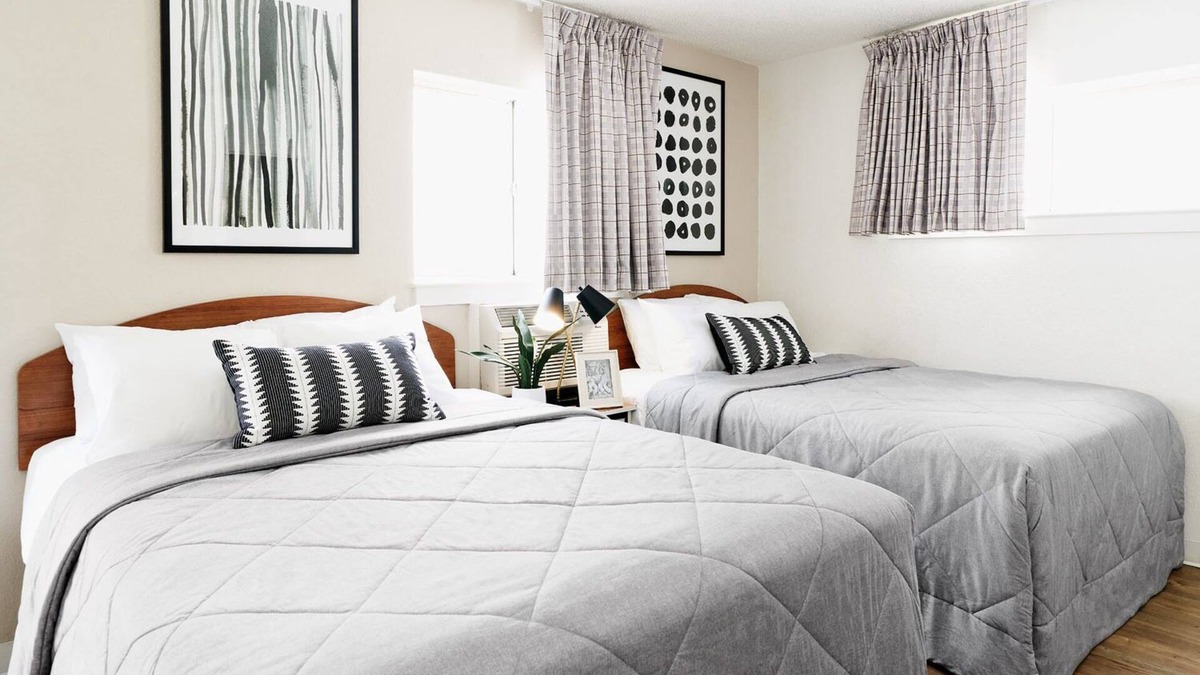 Greater Palm River Point CDC Apartment | InTown Suites Extended Stay Tampa FL