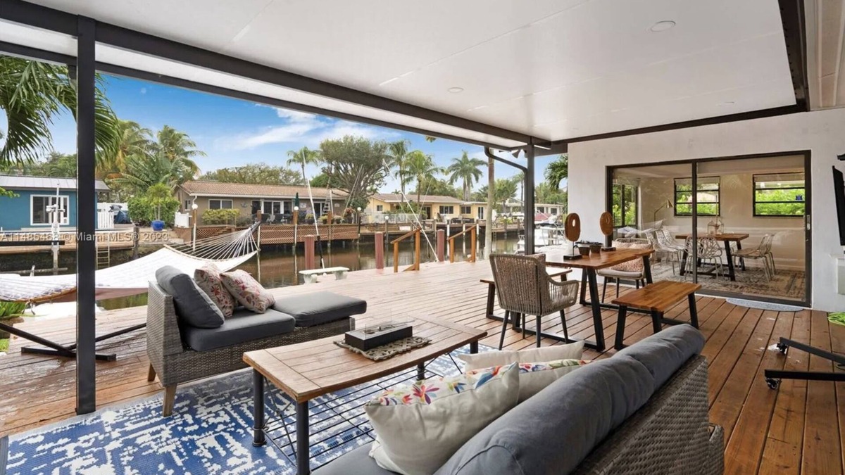 Pompano Isles Villa | Intracoastal Villa in Pompano Beach