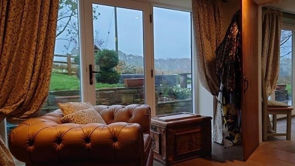 Knott End-on-Sea Cottage | Inviting 1-Bed Cottage in Preston